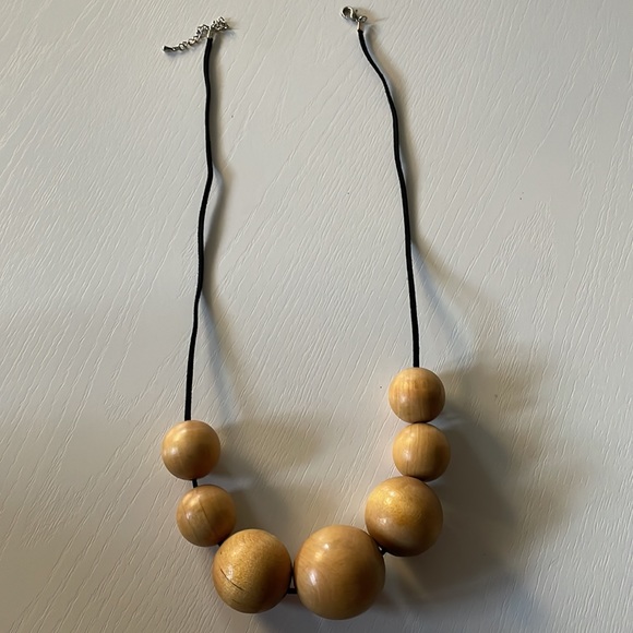 3/$25 🌟 wooden beads necklace handmade by me 🫶 - Picture 4 of 5